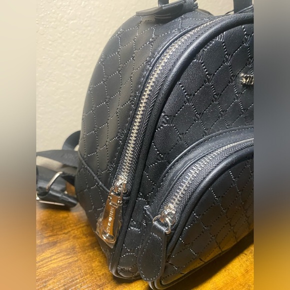 Steve Madden mini backpack - Picture 4 of 8